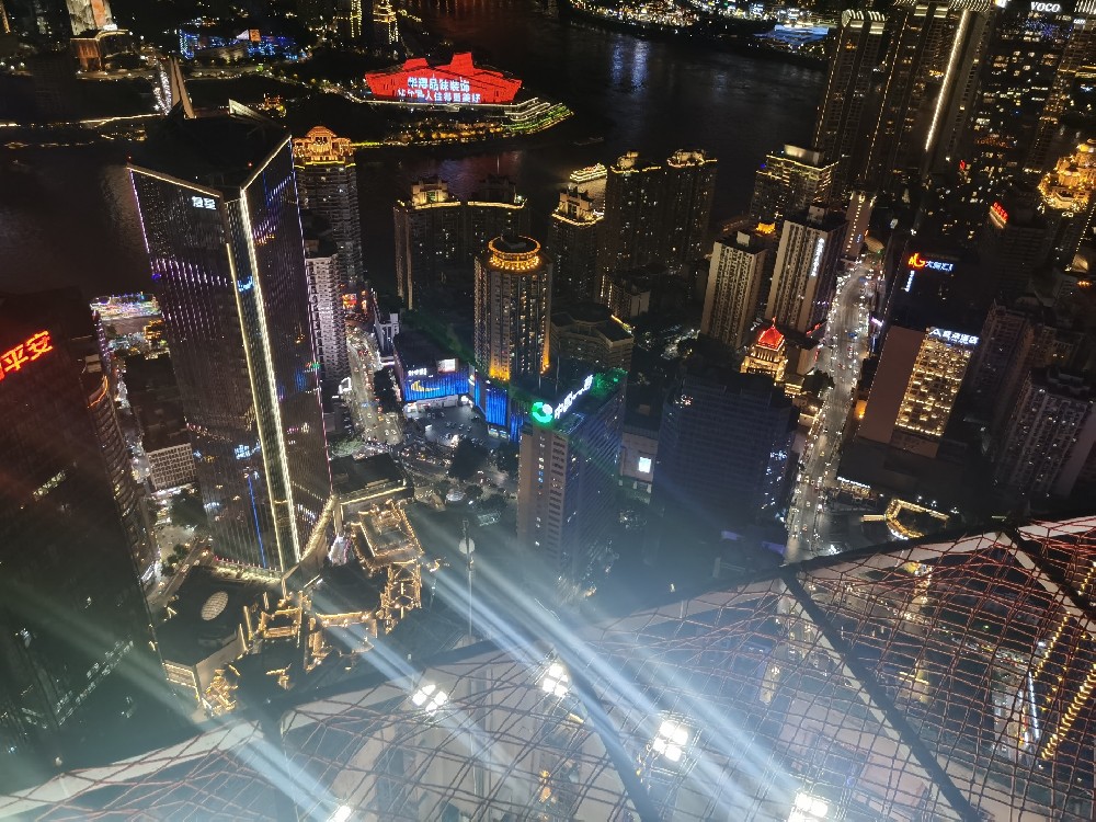 走出阴霾：婚姻危机后的重建与反思